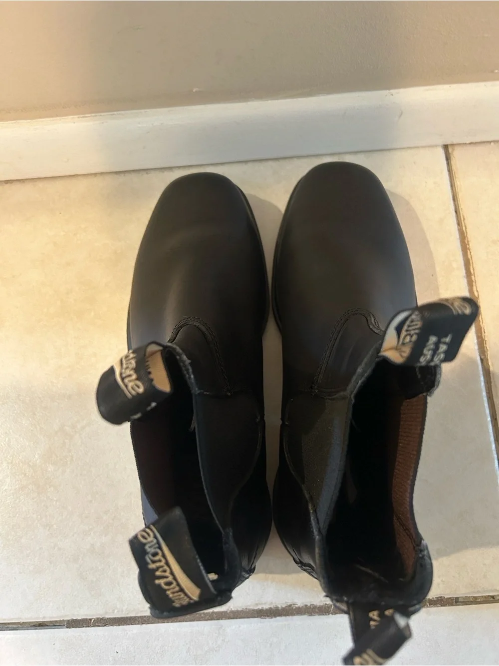 Blundstone Chelsea Boots Black Leather AU 7 US Men’s 8 Womens 10